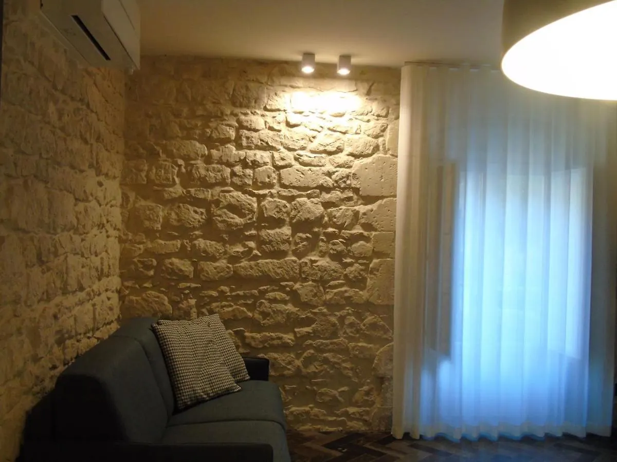 דירות מודיקה Sentieri Velati